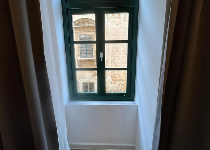 The Old Mint 4 La Valette